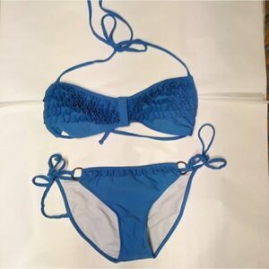 Bathing suit 2 piece in blue sz 6